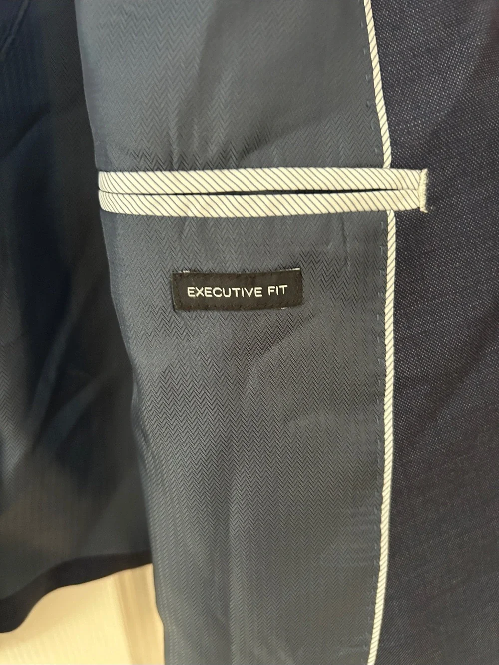 Kenneth Cole AWEARNESS Executive Fit 50S Navy Wool Sport Coat Blazer 98% Wool